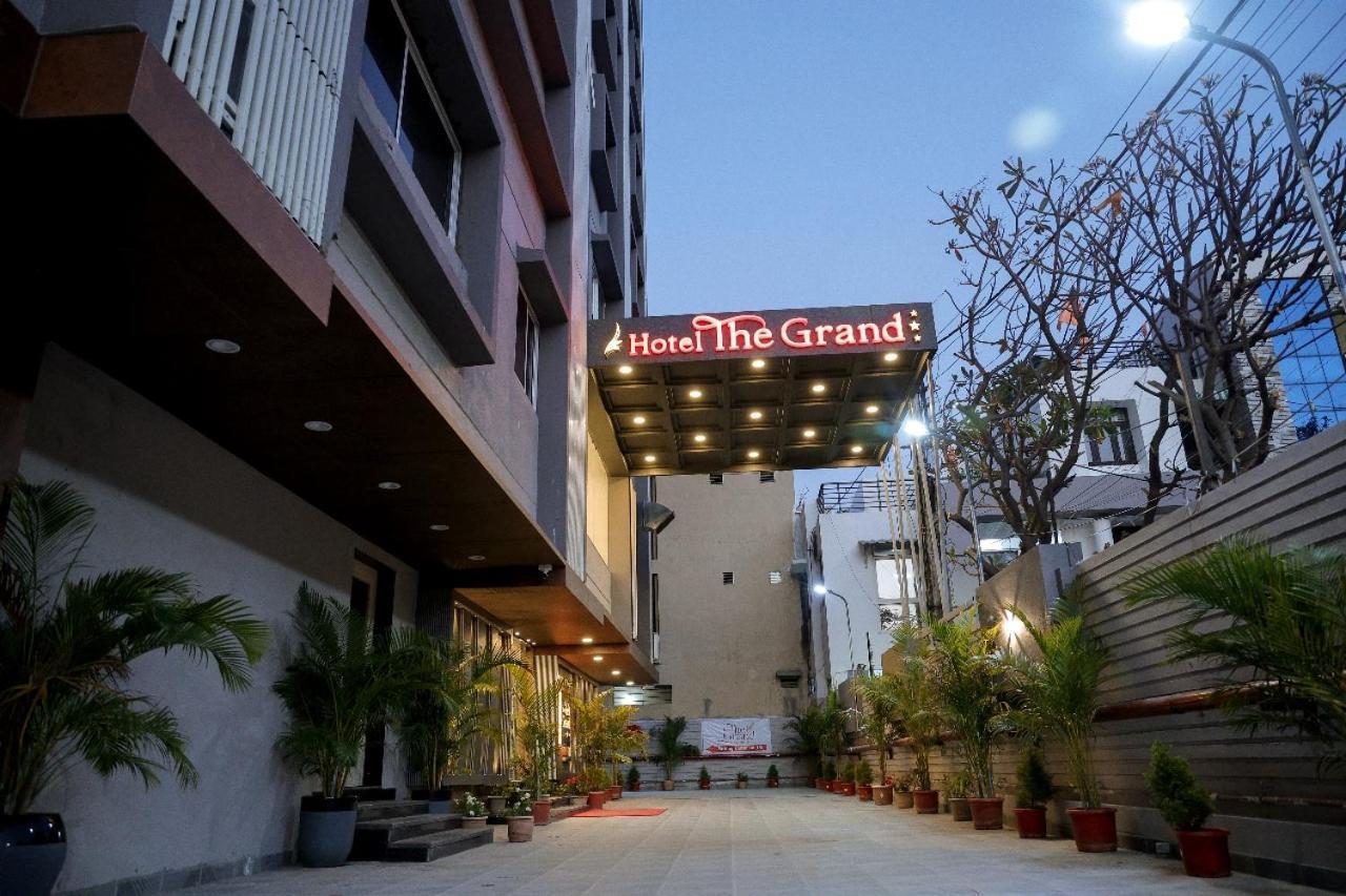 Hotel The Grand Indore Exterior photo